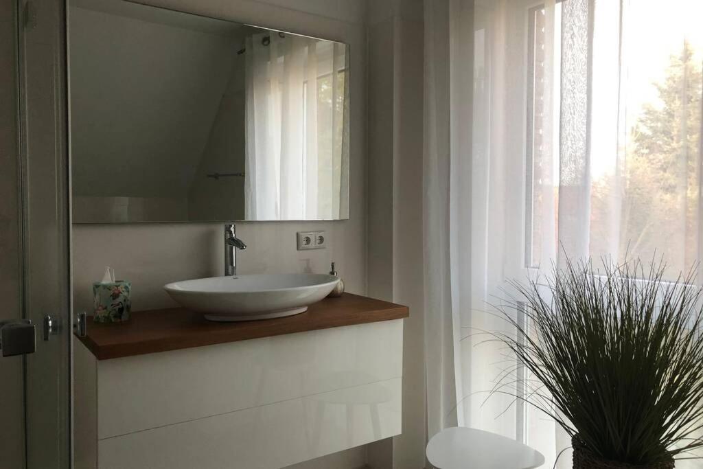Usedom Town Leaf&Stay Ferienhaus Auf Usedom Mit Optionaler Wallbox מראה חיצוני תמונה